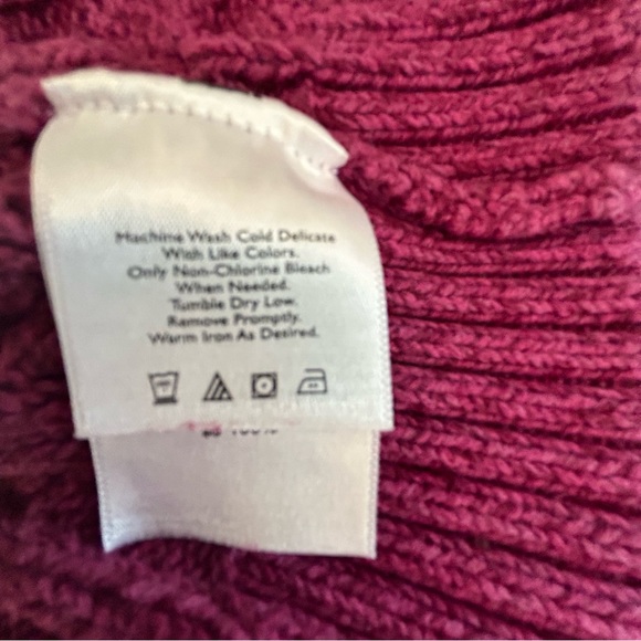 Eddie Bauer cherry pink cable knit v-neck long sleeve thick cozy sweater Size XL - Picture 7 of 11